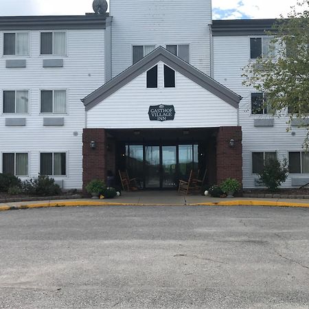 Montgomery Gasthof Amish Village Inn מראה חיצוני תמונה