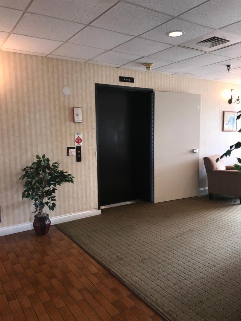 Montgomery Gasthof Amish Village Inn מראה חיצוני תמונה